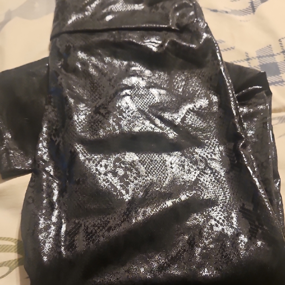 Shiny Black Faux Snakeskin Leggings